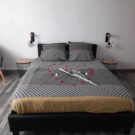 Nuit Romantique Saint-Christophe-en-Brionnais Ngoại thất bức ảnh