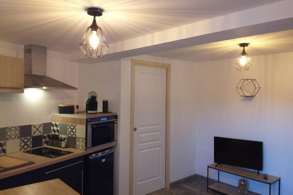 Nuit Romantique Saint-Christophe-en-Brionnais Ngoại thất bức ảnh